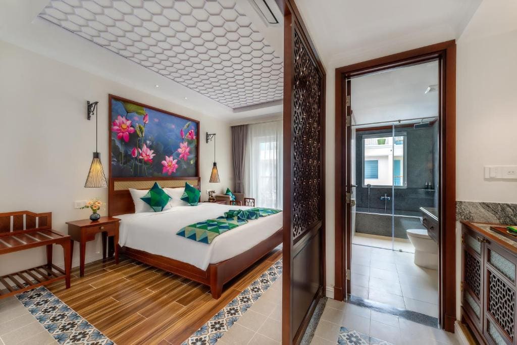 Superior Double or Twin Room room - Image 3