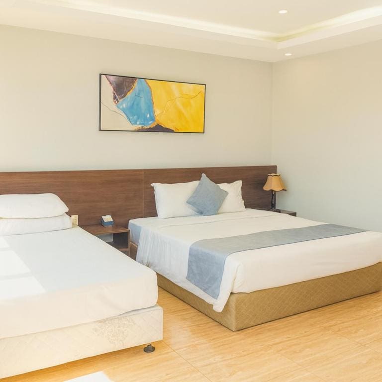 Quadruple Room room - Image 2
