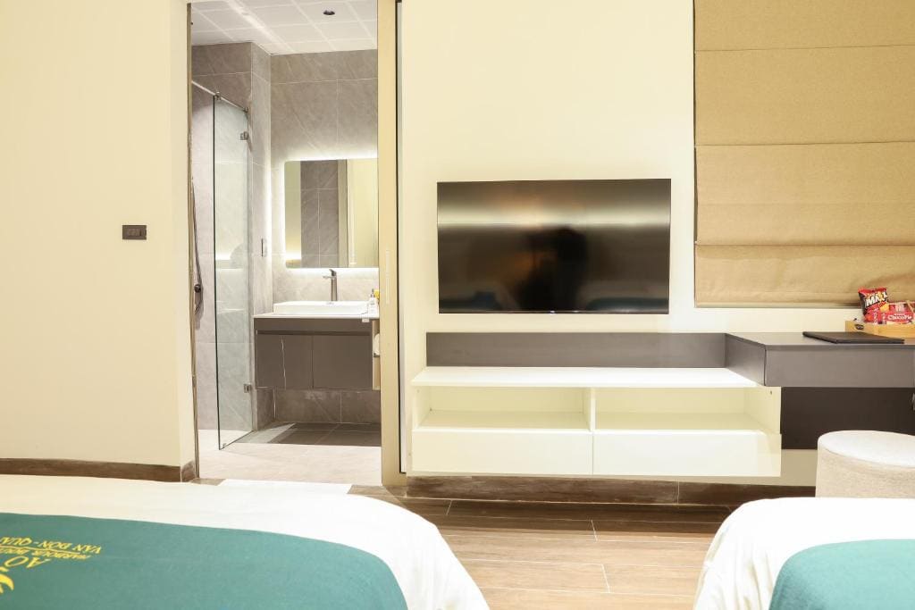 Superior Twin Room room - Image 3