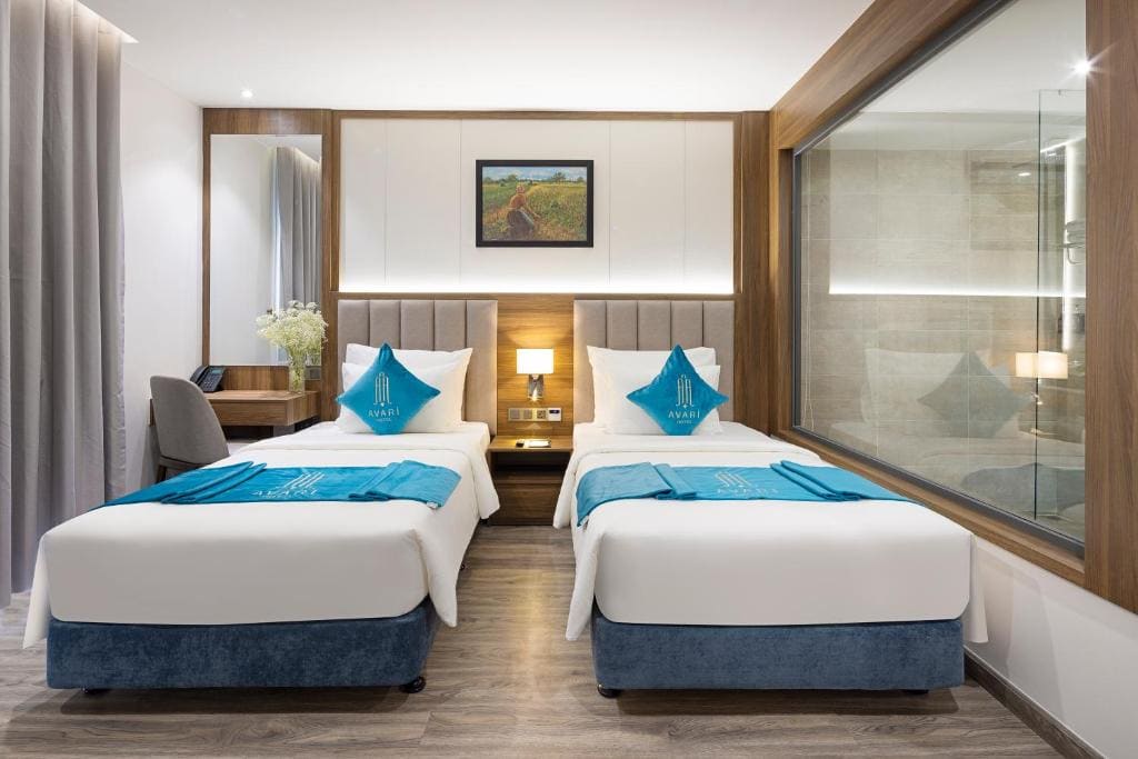 Suite with Sea View room - Image 2