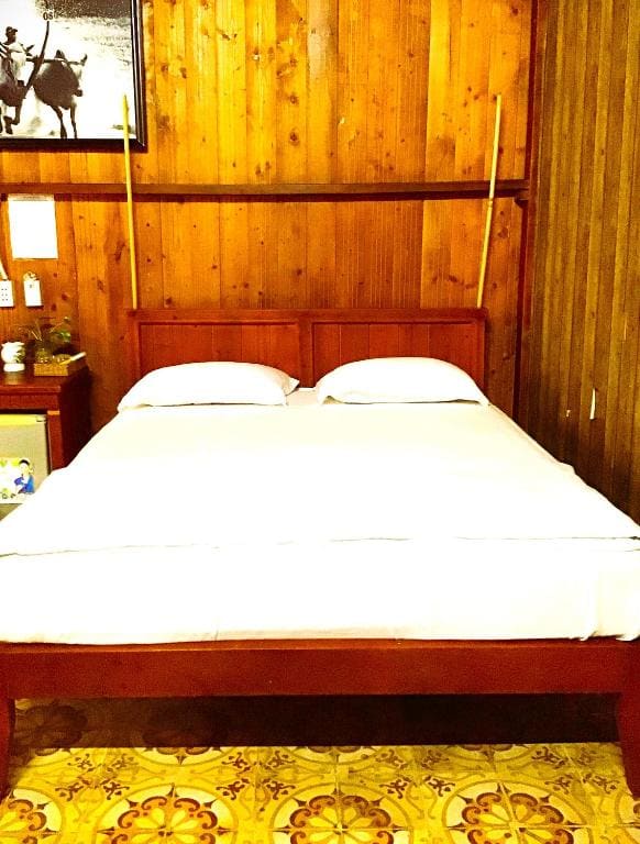 Large Double Room room - Image 3