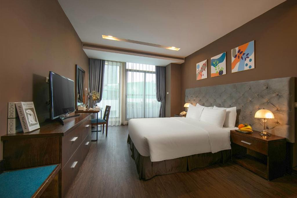 Executive Suite room - Image 1