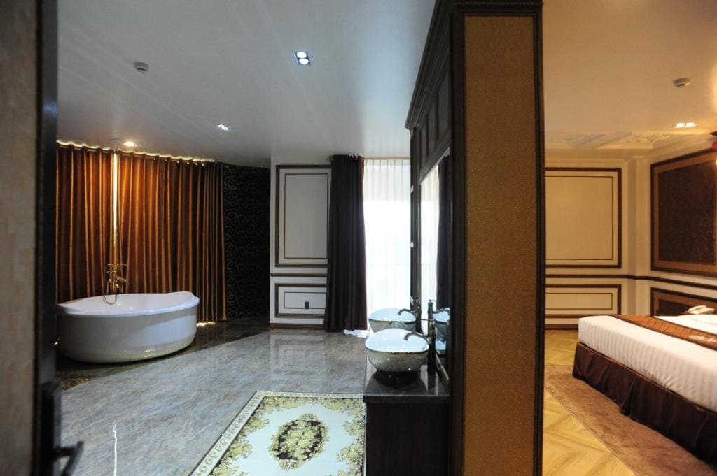 Presidential Suite room - Image 2