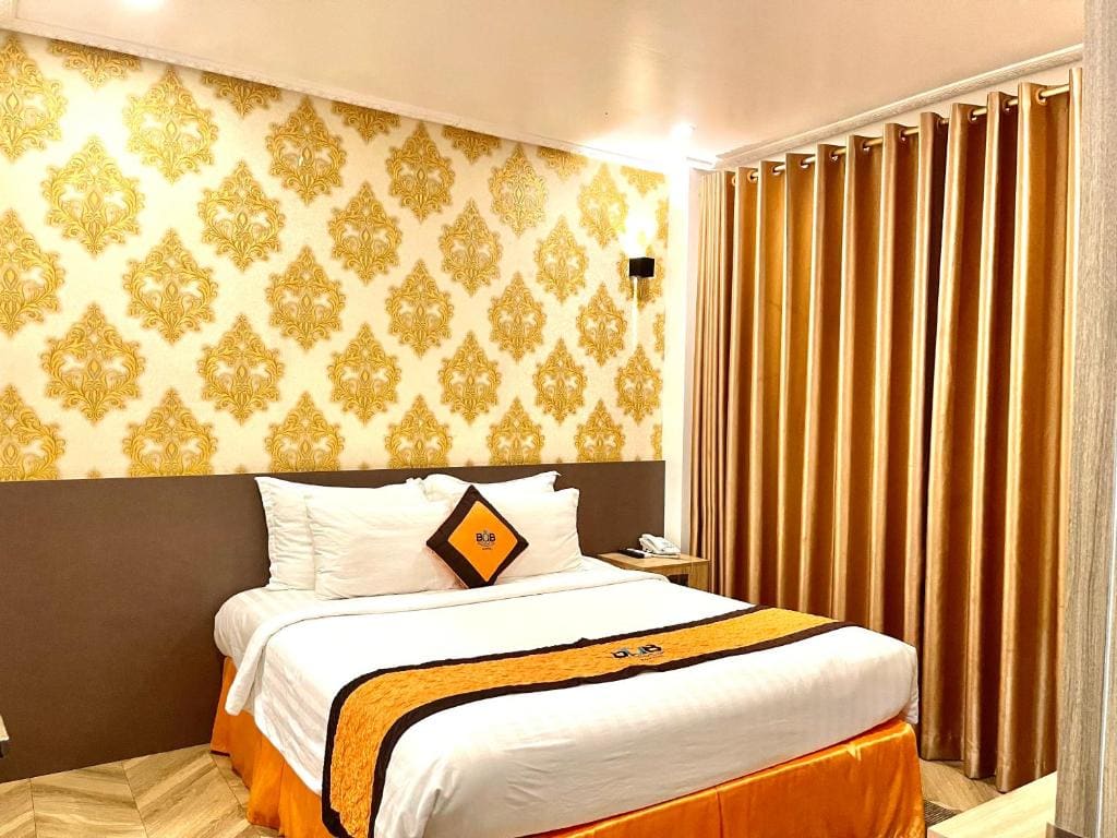 Deluxe Room room - Image 2