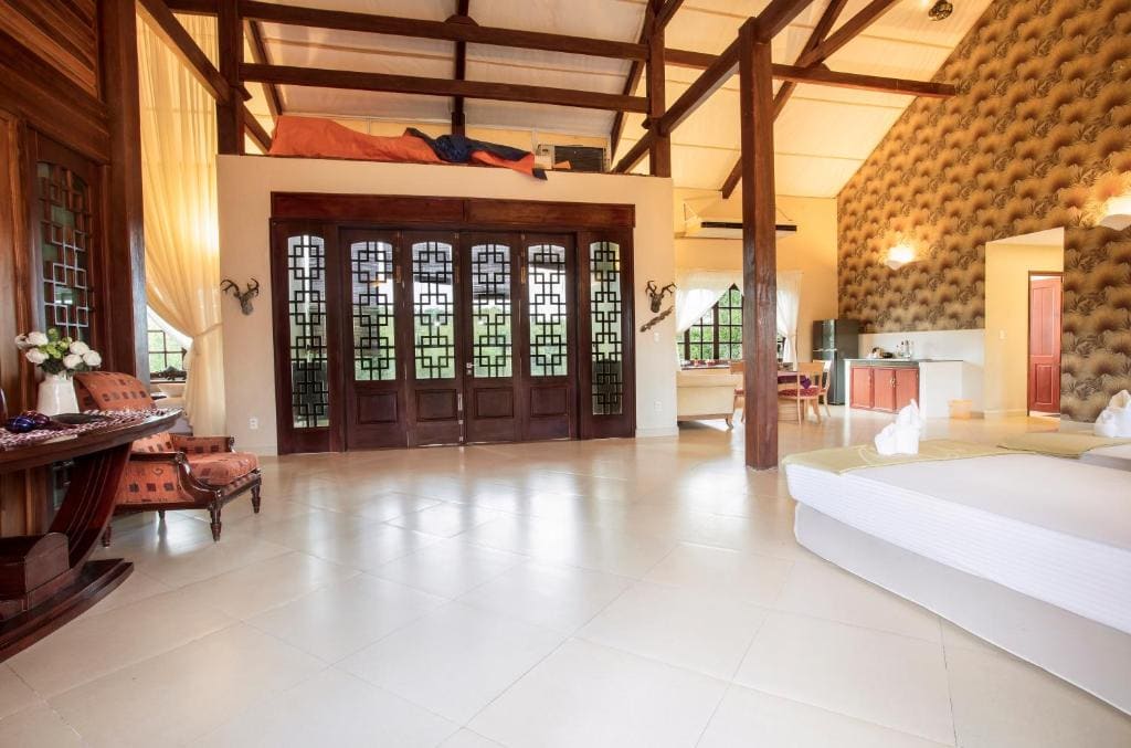 Villa room - Image 3
