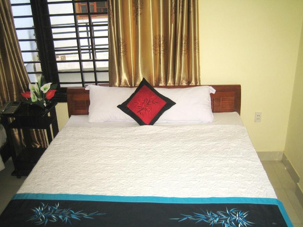 Deluxe Triple Room room - Image 3