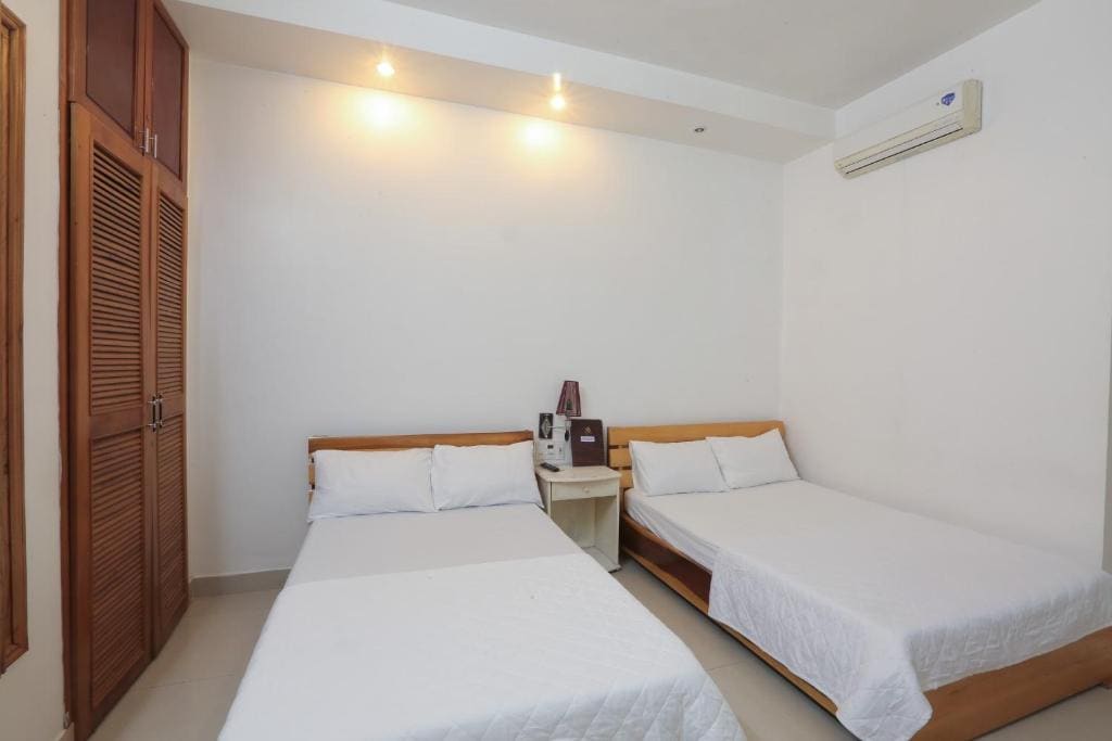 Quadruple Room room - Image 1