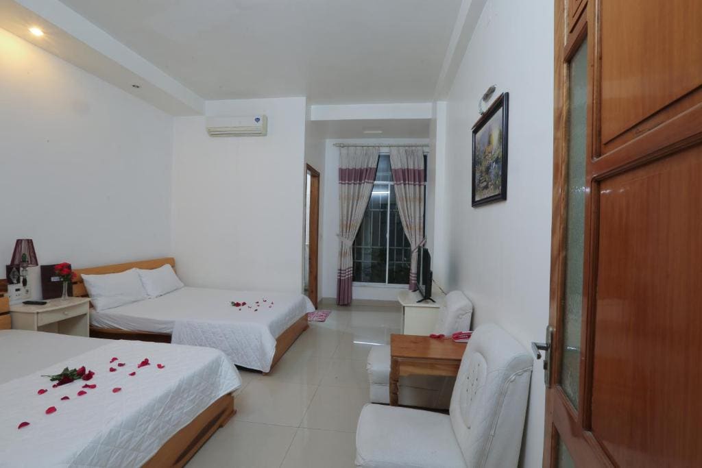 Triple Room with Balcony room - Image 2