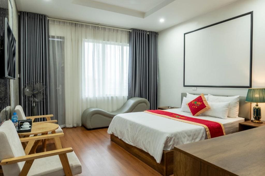 King Room with Balcony room - Image 1