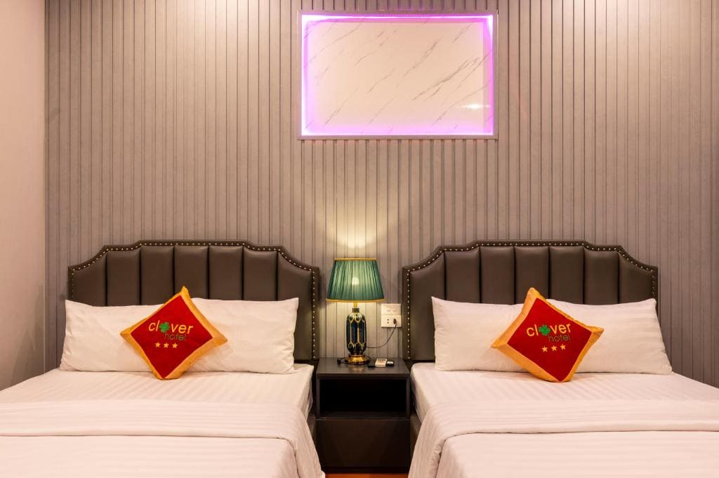 Deluxe Family Suite room - Image 3