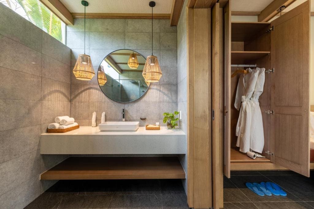 Deluxe Bungalow room - Image 3