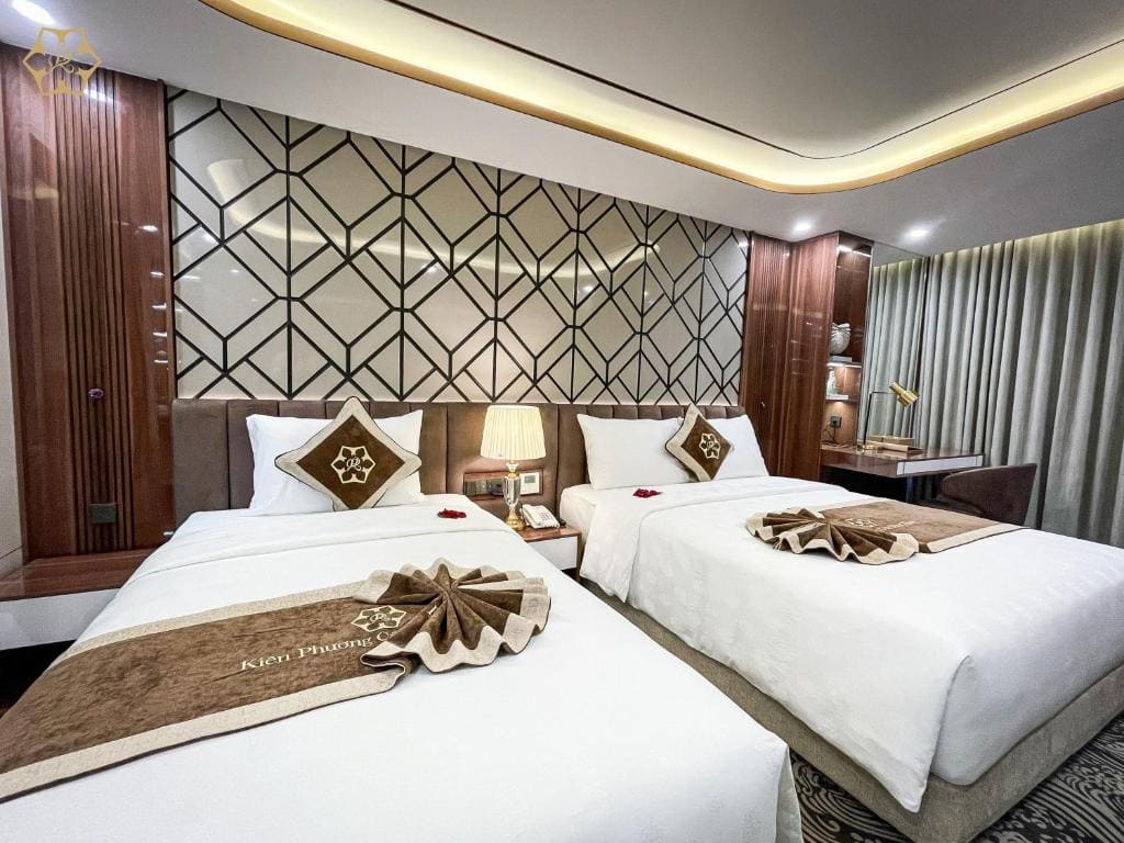 Large Twin Room room - Image 2