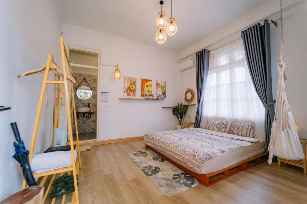 King Room with Garden View room - Image 2