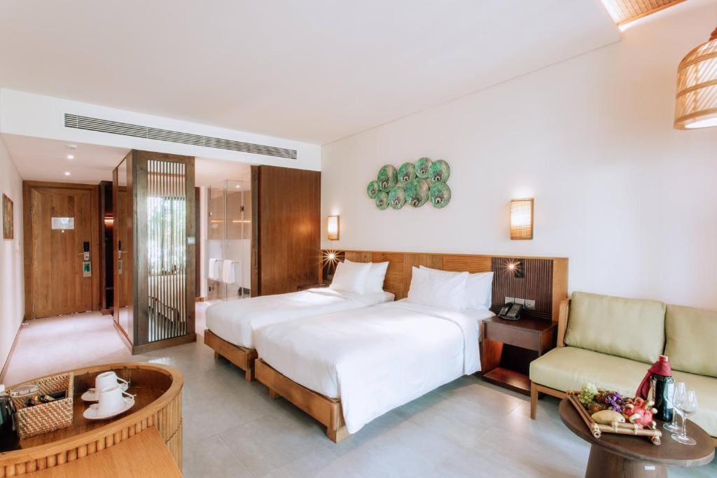 Premium Deluxe Garden King room - Image 1