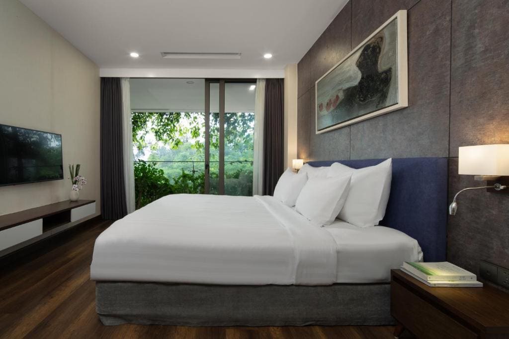 Deluxe Sky King room - Image 2