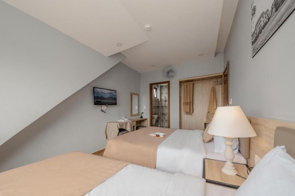 Standard Double Room room - Image 2
