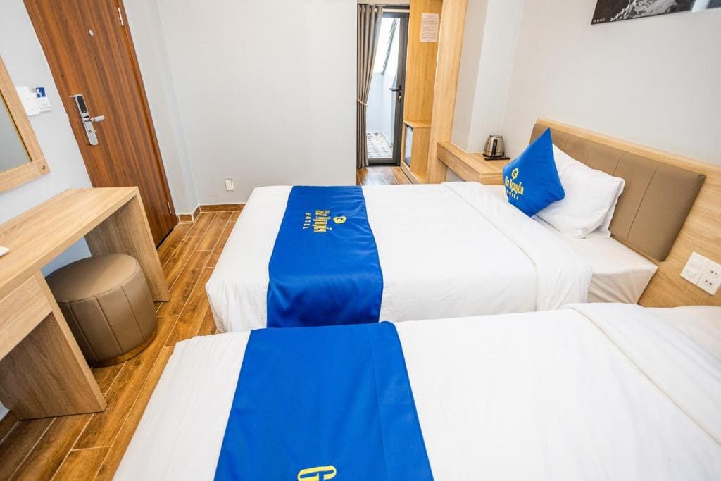 Standard Twin Room room - Image 3