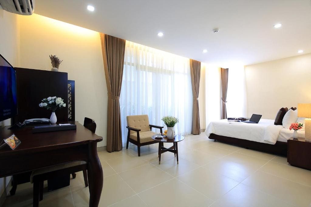 Junior Double Room with Gardern View room - Image 1