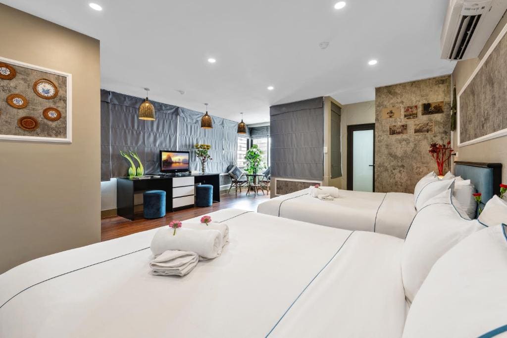 Family Room with Terrace room - Image 2