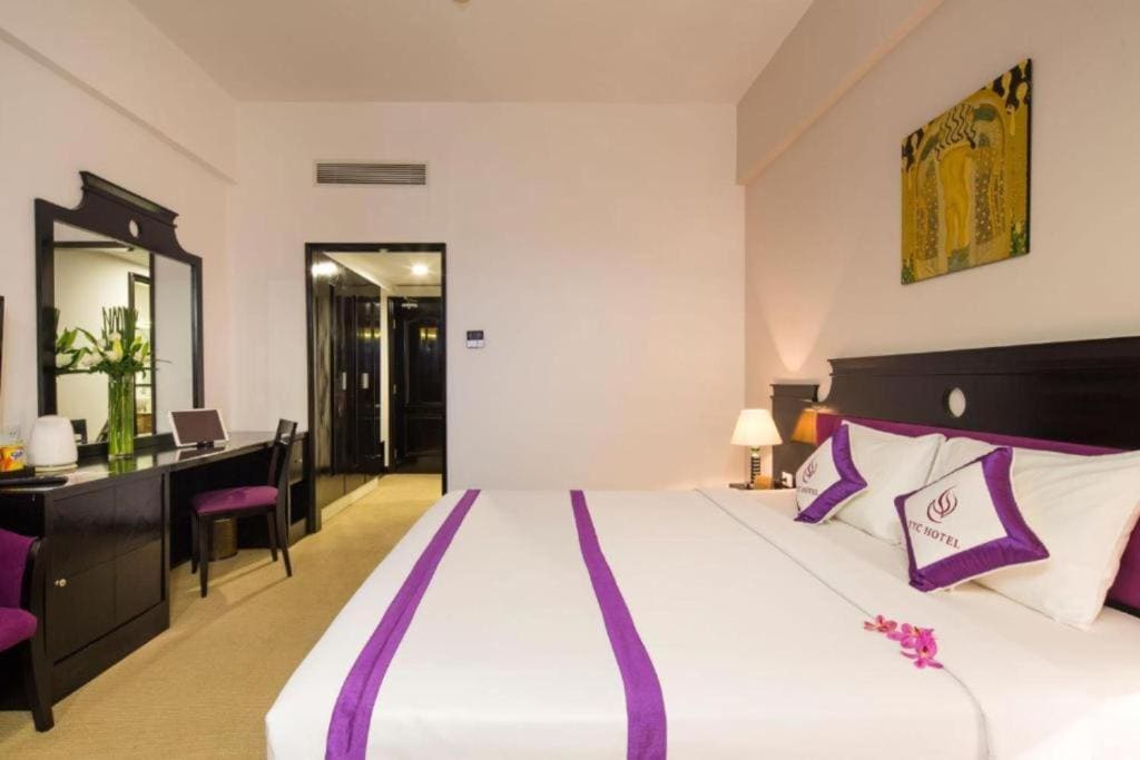 Deluxe Twin Room room - Image 2