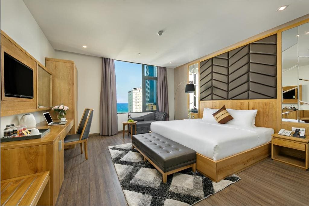 Junior Suite with Sea View room - Image 3