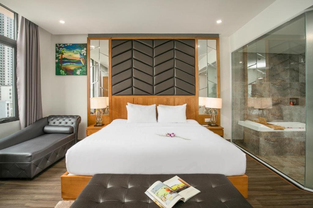 Junior Suite with Sea View room - Image 1