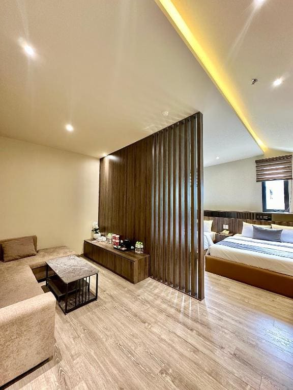 Standard Quadruple Room room - Image 3