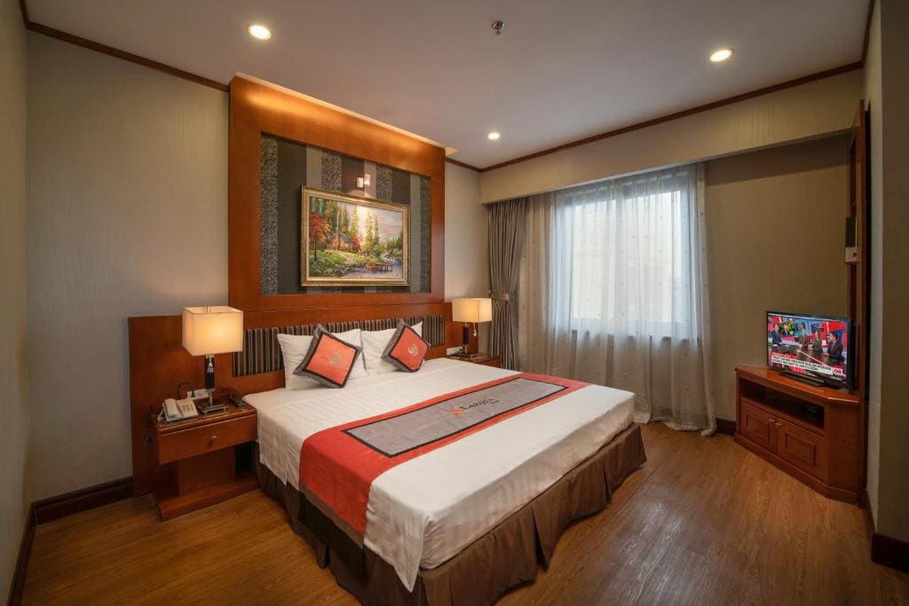 Deluxe Double or Twin Room with City View room - Image 1