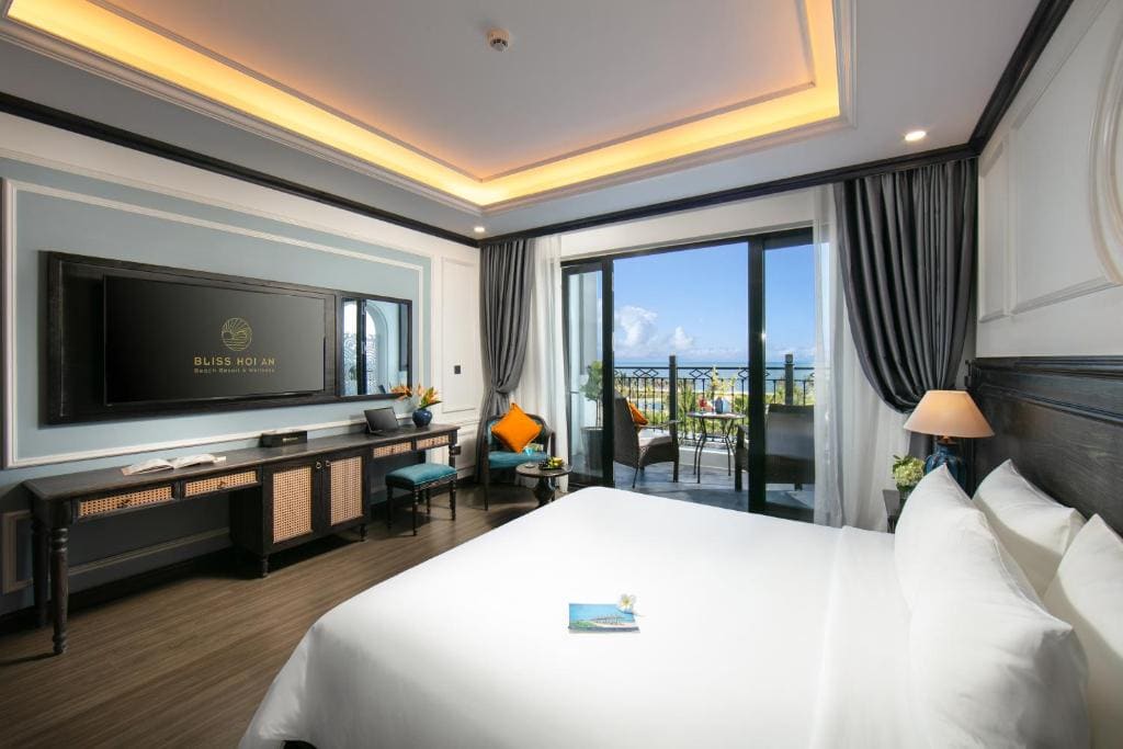 Ocean Deluxe King room - Image 1