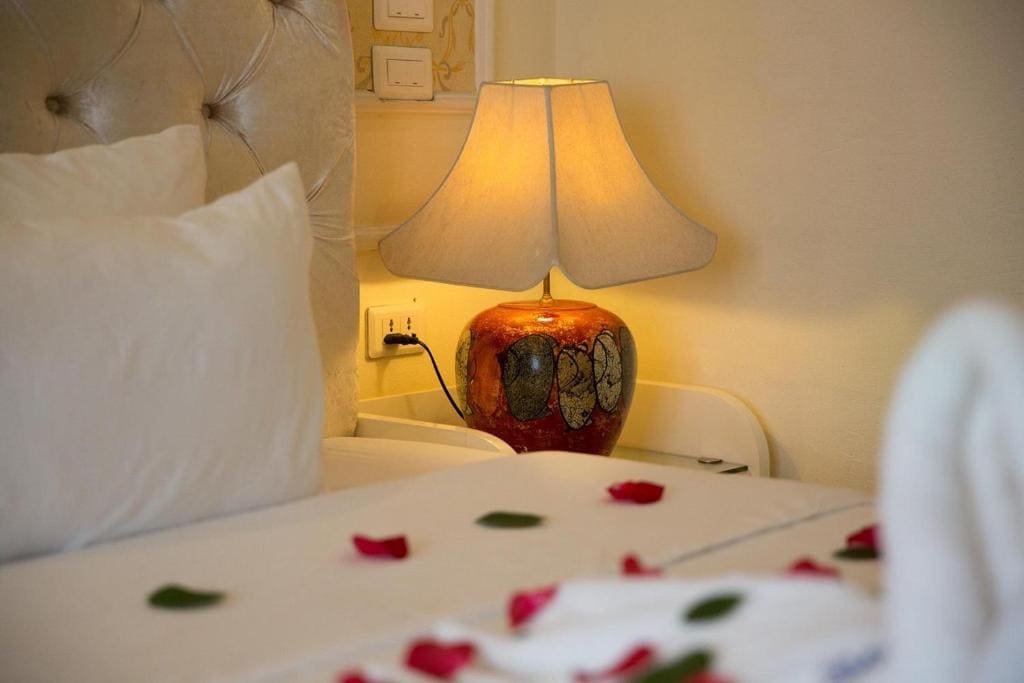 Deluxe Double Room room - Image 3