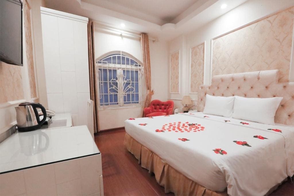 Deluxe Double Room room - Image 2