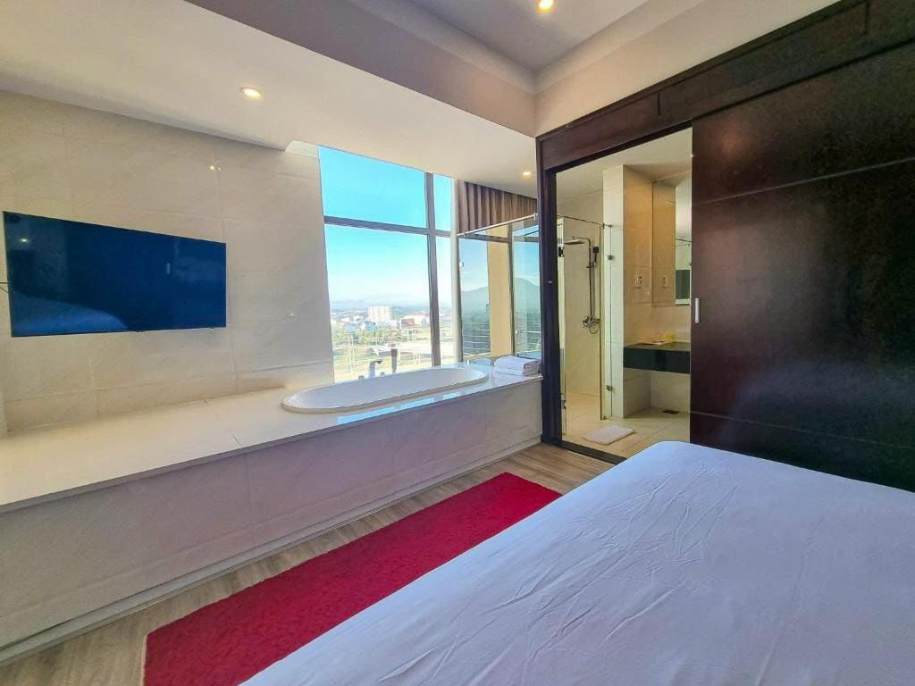 Suite with River View room - Image 2