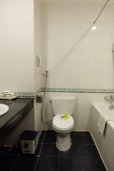 Standard Triple Room room - Image 3