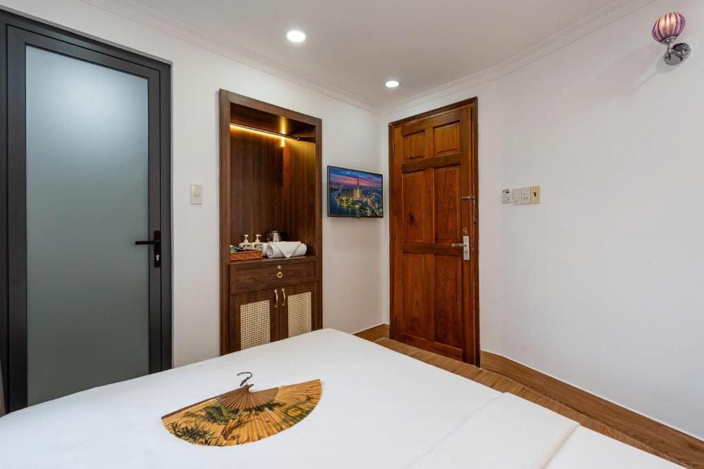 Standard Double Room room - Image 3