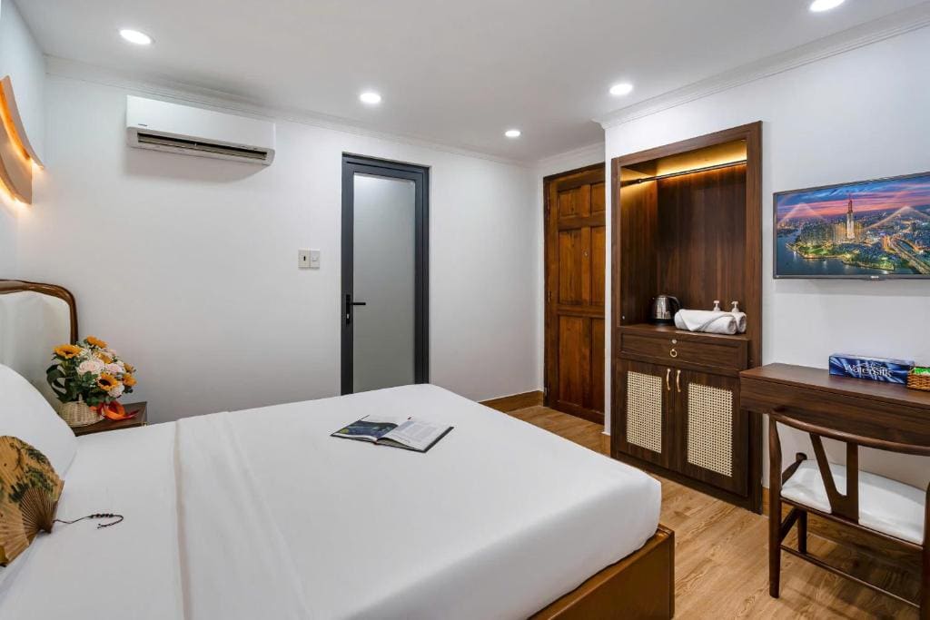Deluxe Room room - Image 1