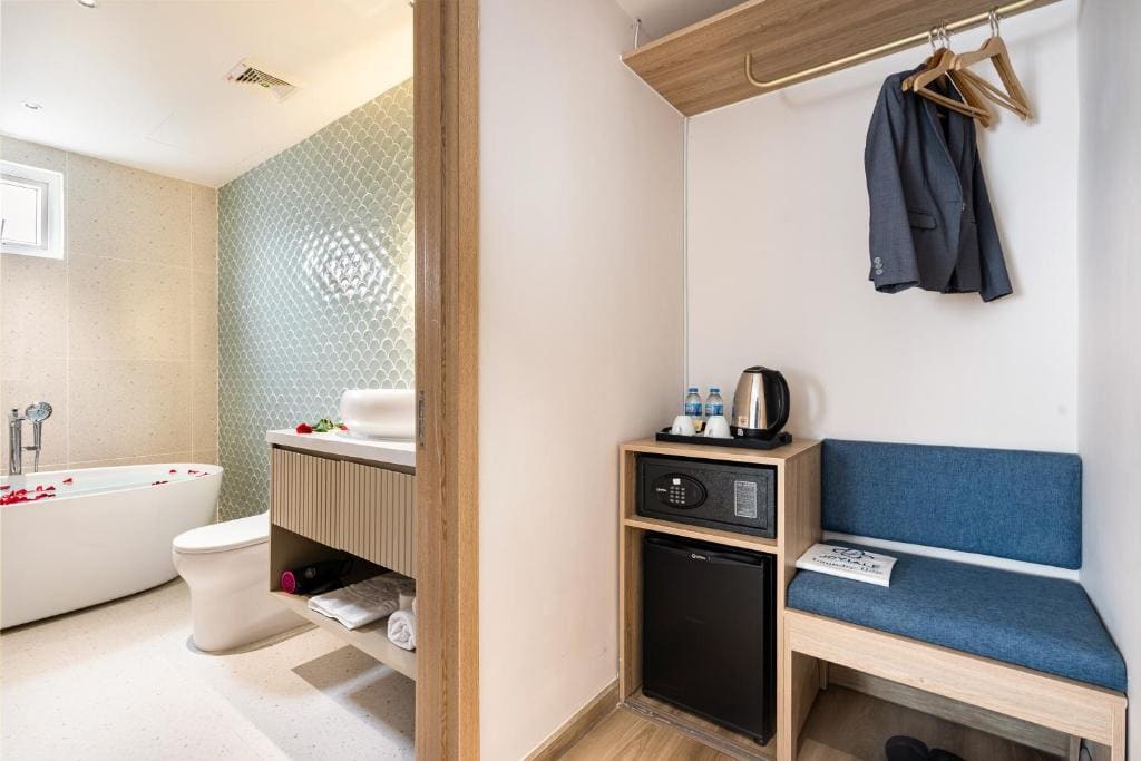 Suite Double Room With City View room - Image 3