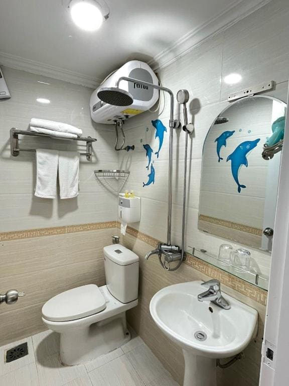 Large Double Room room - Image 3