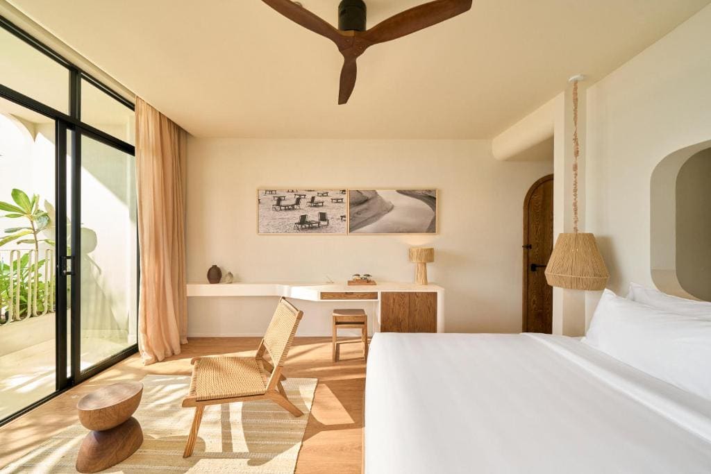 Premier Double Room with Balcony and Sea View room - Image 1