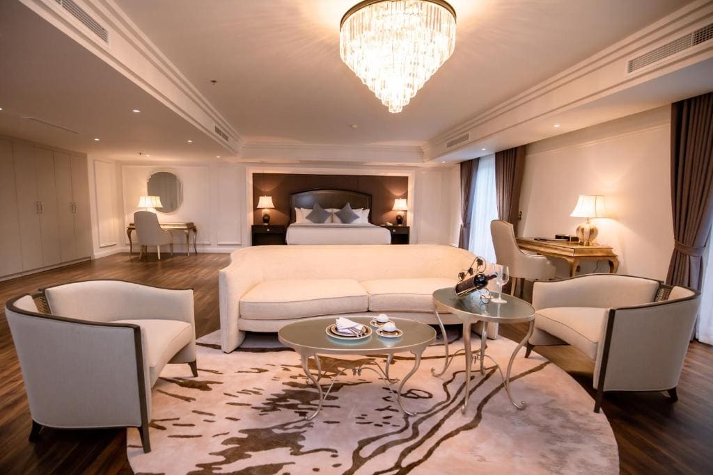 Deluxe Twin Room room - Image 2