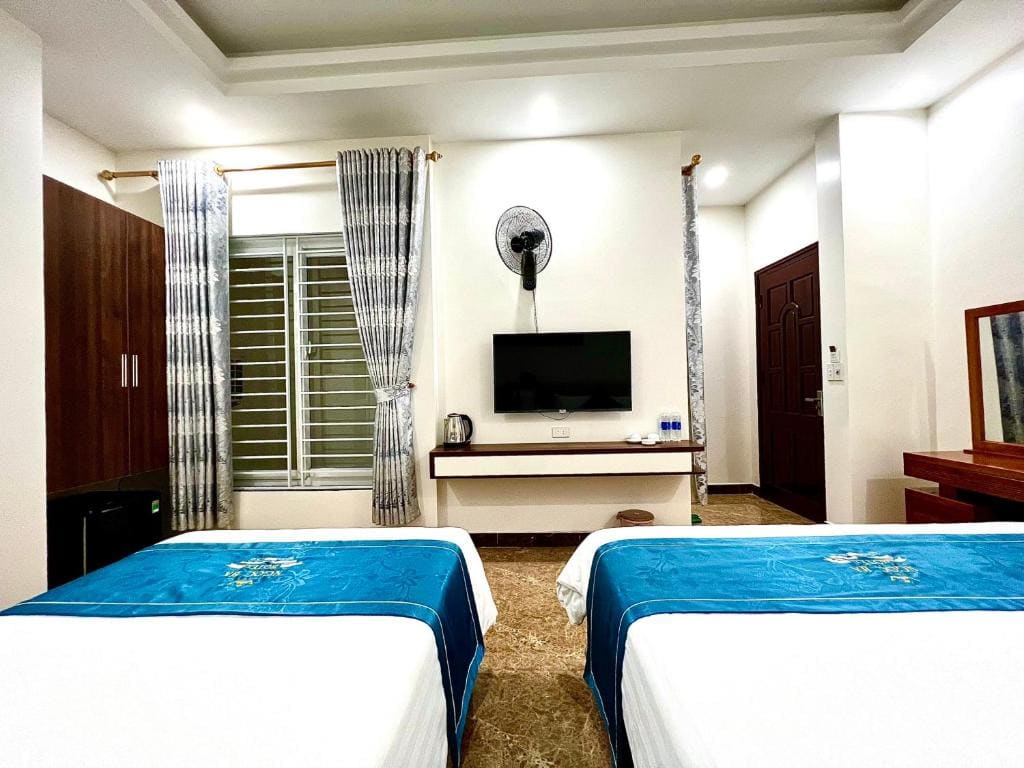 Deluxe Double or Twin Room room - Image 2