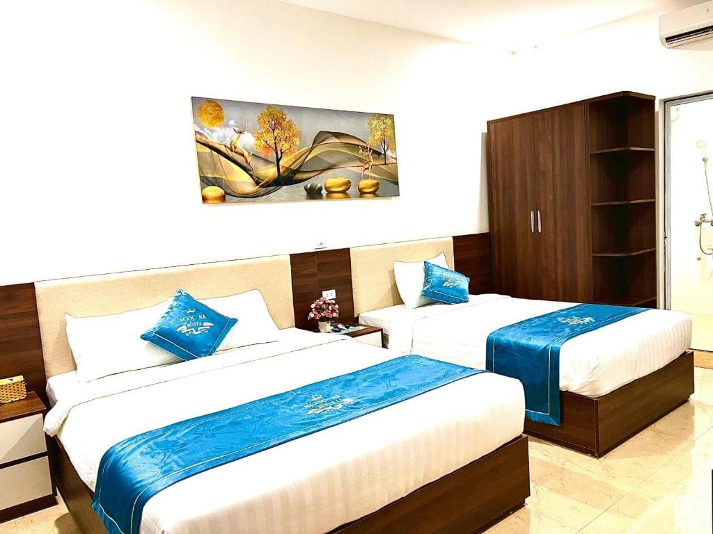 Deluxe Double or Twin Room room - Image 3