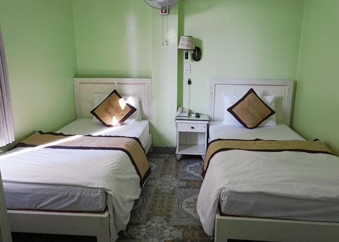 Standard King Room room - Image 3
