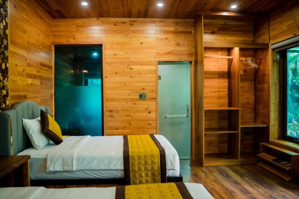 Cottage room - Image 2