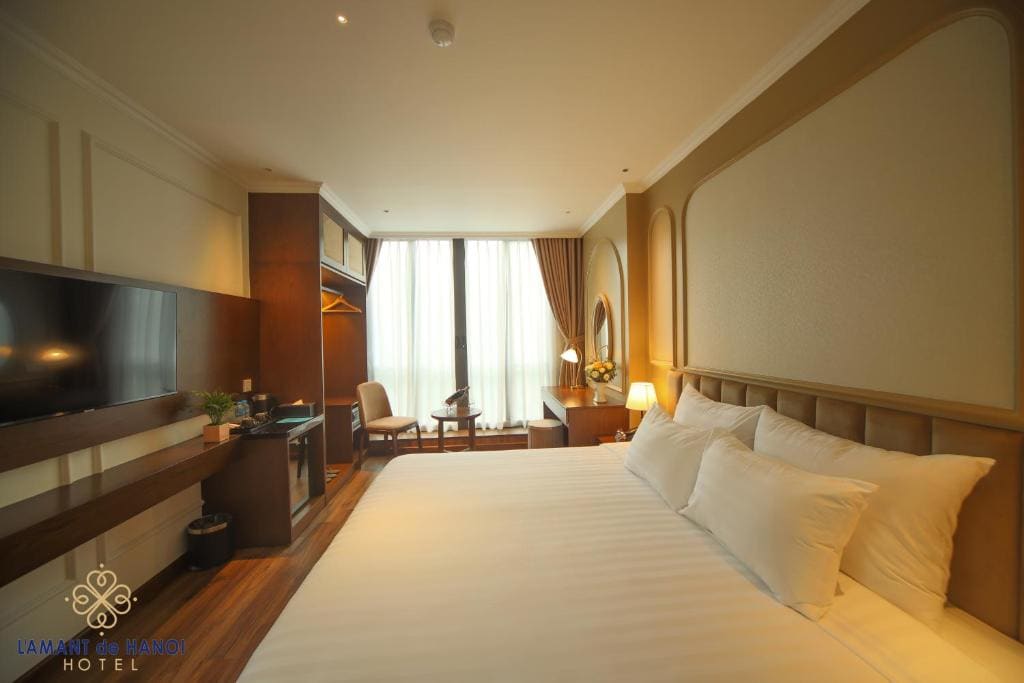 Double or Twin Room with City View room - Image 2