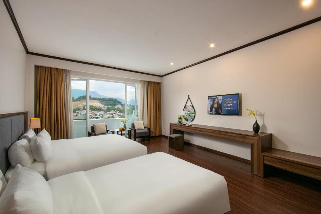 Deluxe Triple Room room - Image 3