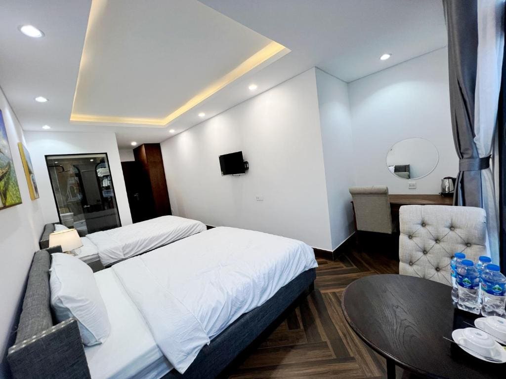 Superior Queen Room room - Image 1