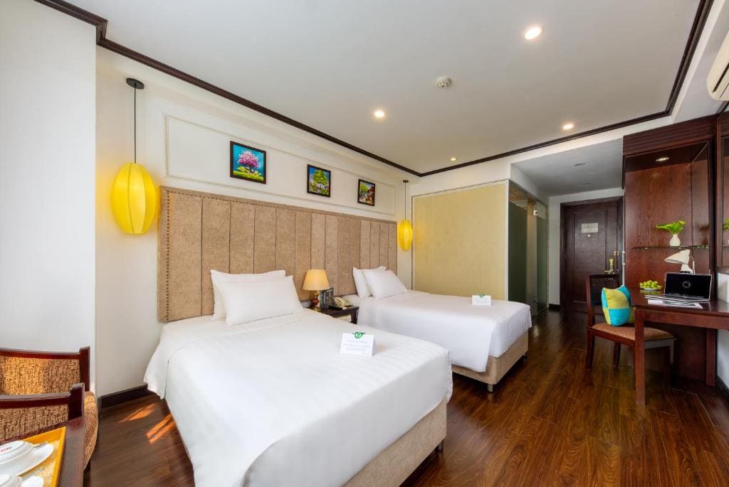 Deluxe Double or Twin Room with City View room - Image 1