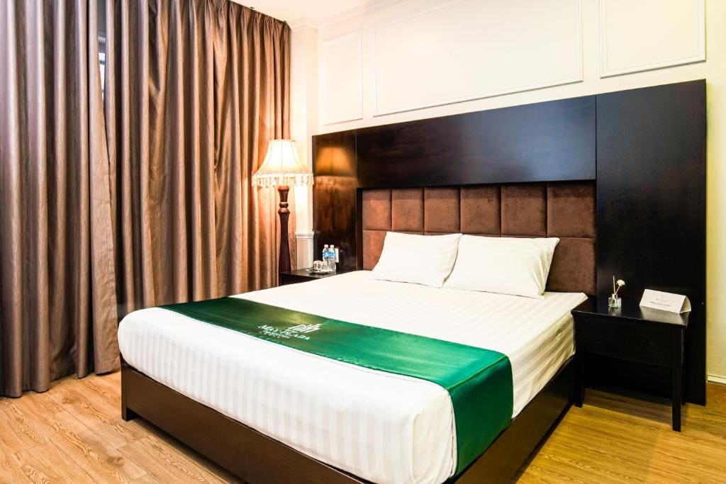 Superior Twin Room room - Image 2