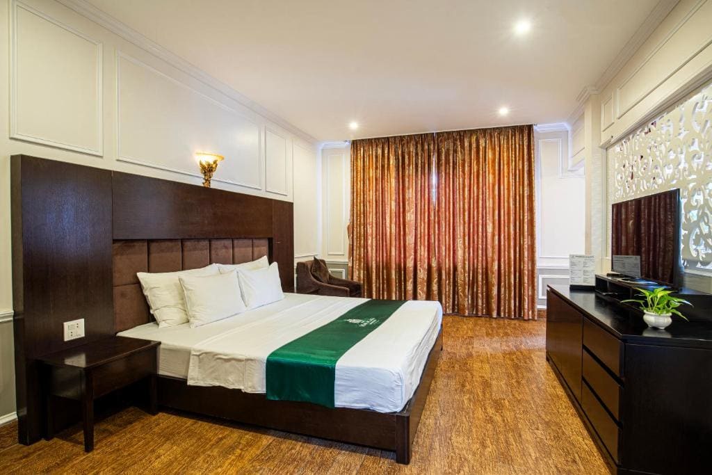 Superior King Room room - Image 1