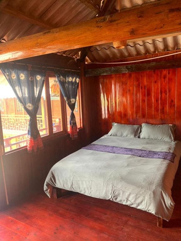 Double Room with Mountain View room - Image 3